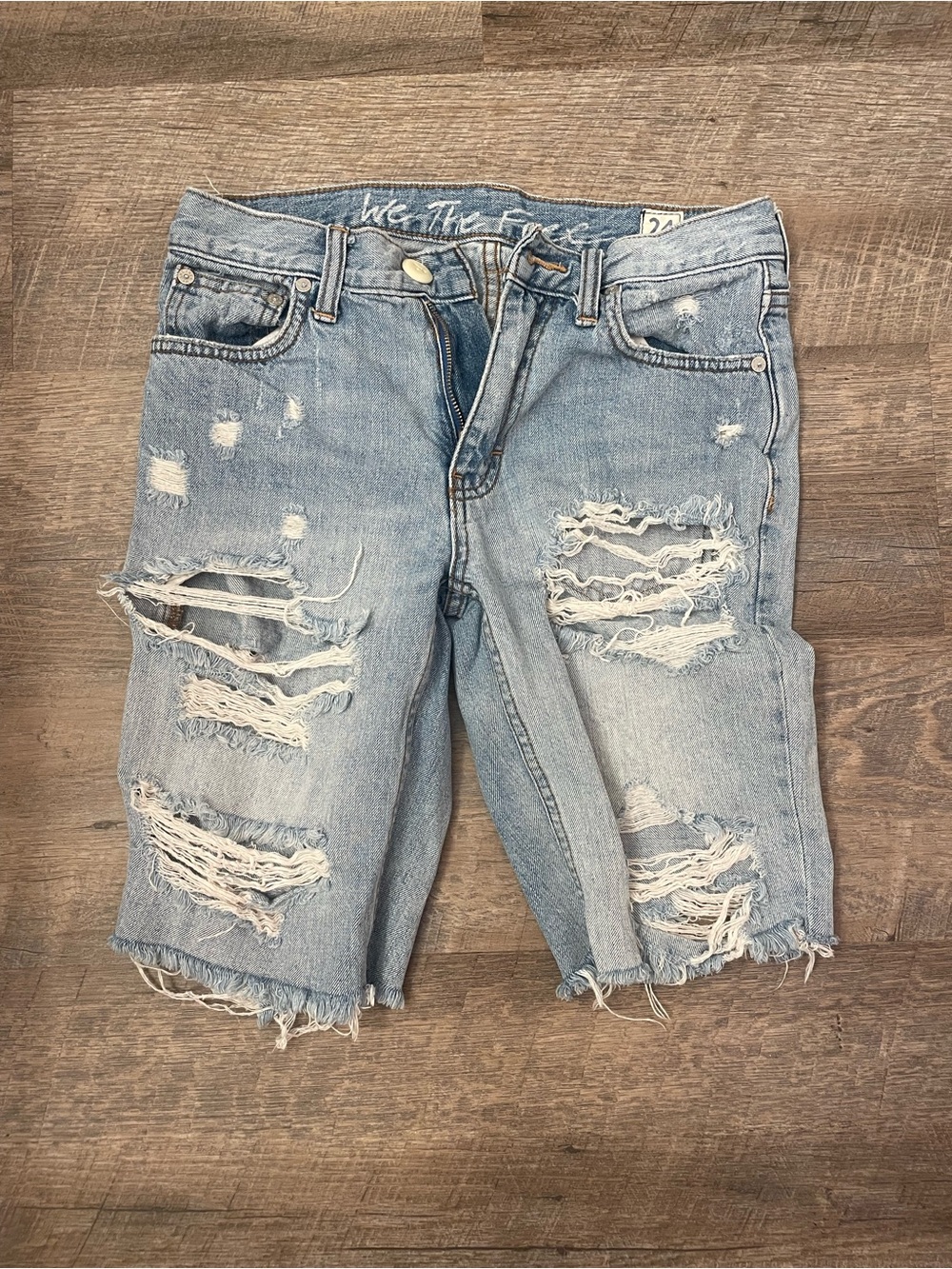 24 - long Jean cut off short